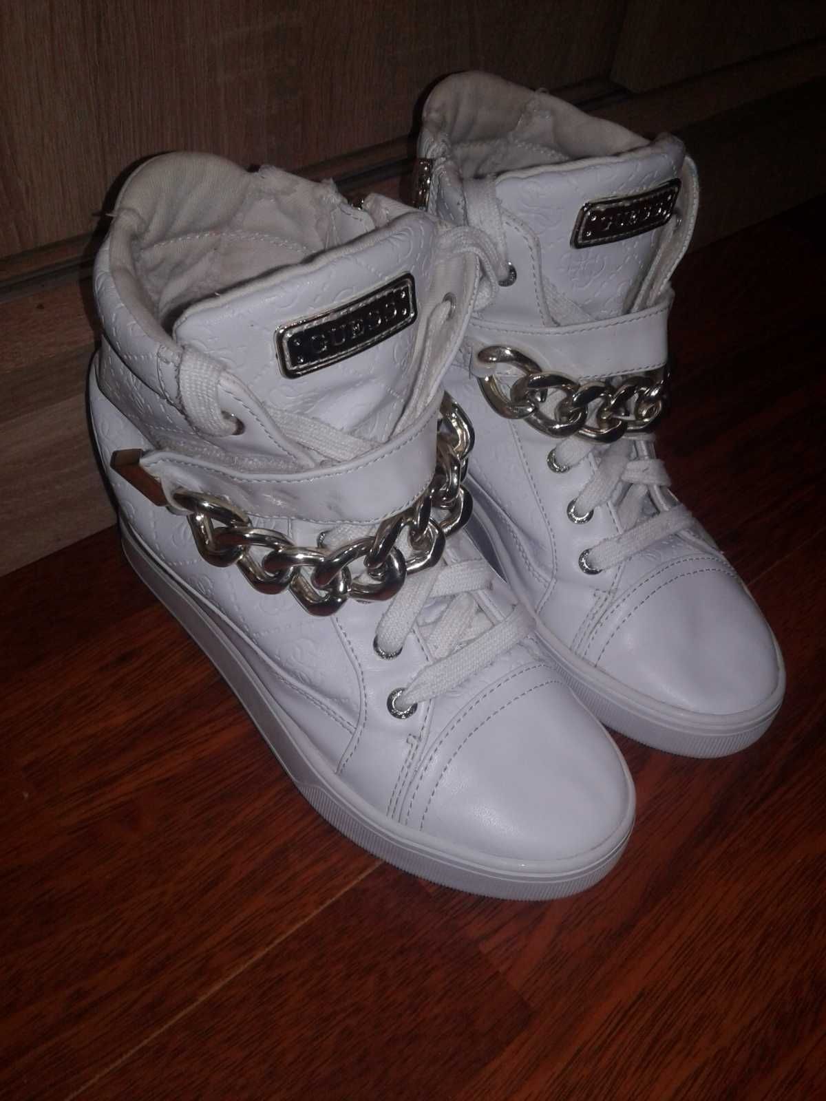 Buty Damskie Białe Guess Rozmiar 35