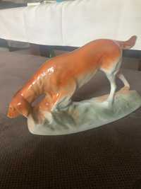 Figurka porcelanowa pies sygnowana do prywatnych kolekcji