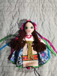 Кукла интерьерная в украинском костюме мягкая