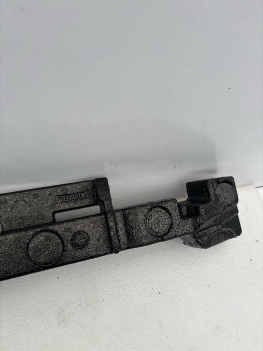 Toyota Auris II 2 12- absorber styropian pianka zderzaka przód