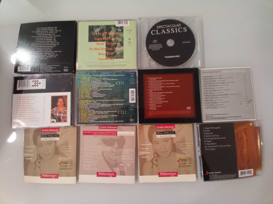 Conjunto de CDs originais.