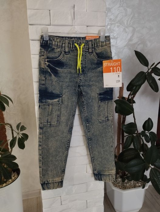 Джинси для хлопчика нові 110 ріст