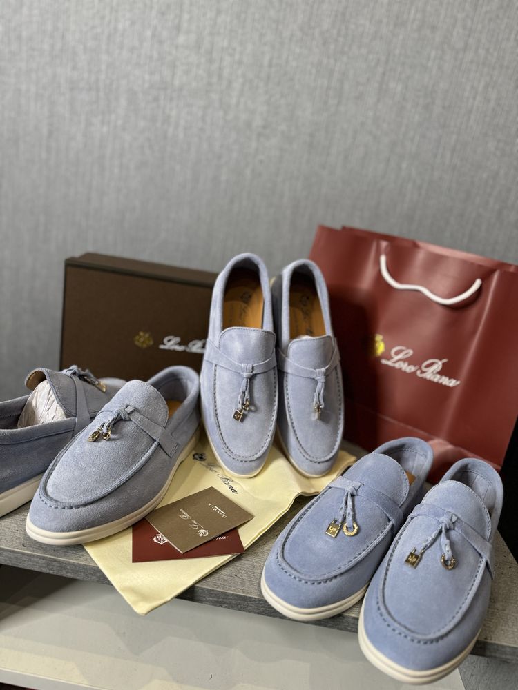 Лоферы балетки loro piana голубые кеды кроссовки