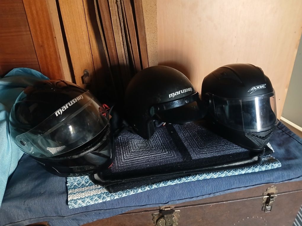 Capacetes para criança