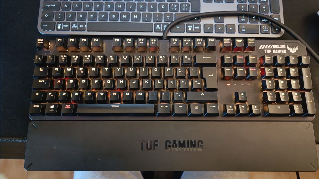 ASUS TUF Gaming K3 - Teclado Mecânico