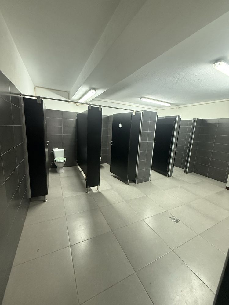 Aluga-se Pavilhão Amadora 1.000m2