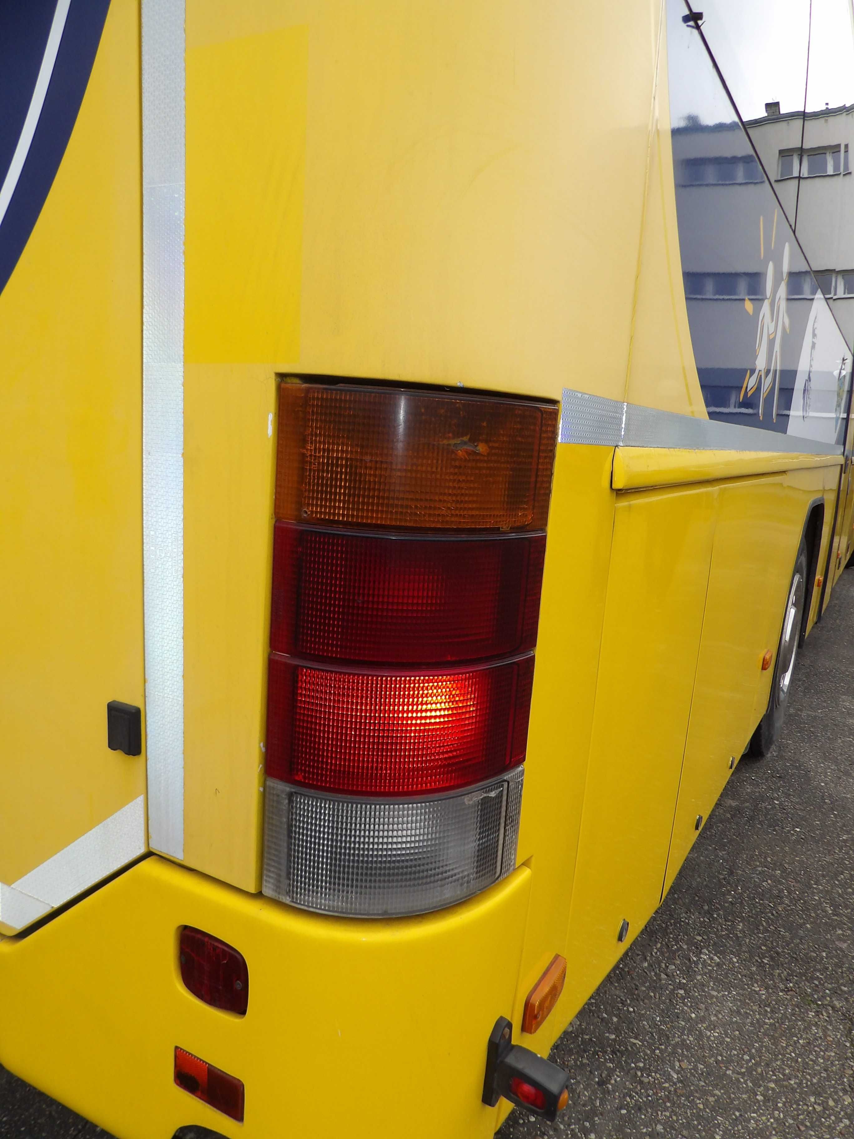 Autobus Volvo  8700