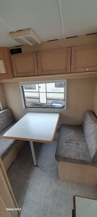 Przyczepa kempingowa Home-Car typ 400 ,rok 1995, DMC1000  przedsionek