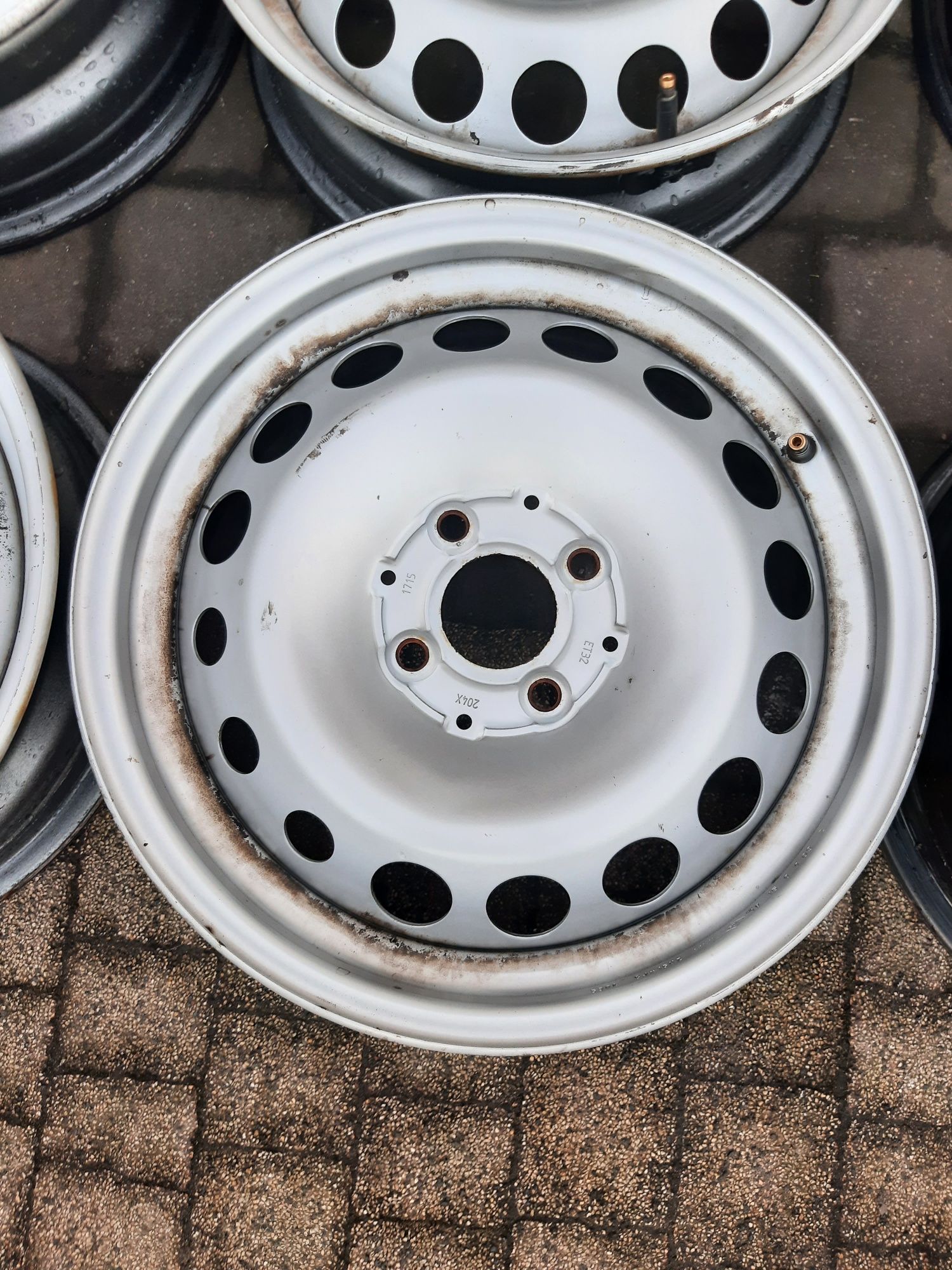 Felgi 15 Renault Clio 4x100 5/5,5J et32/42 czujniki