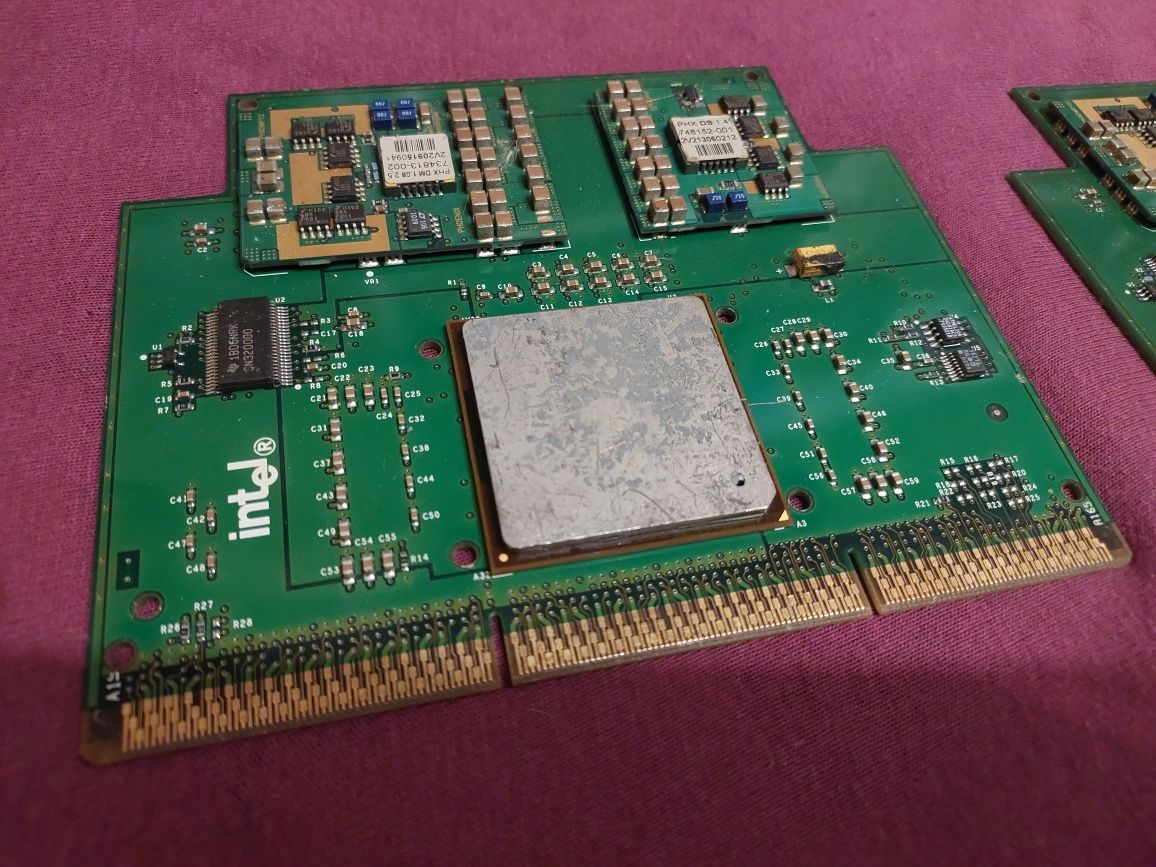 xeony dwa , na części , xeon, retro Pentium