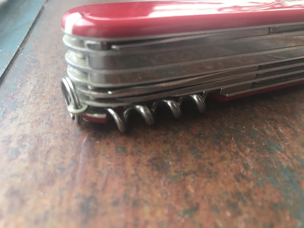 Canivete Victorinox como novo