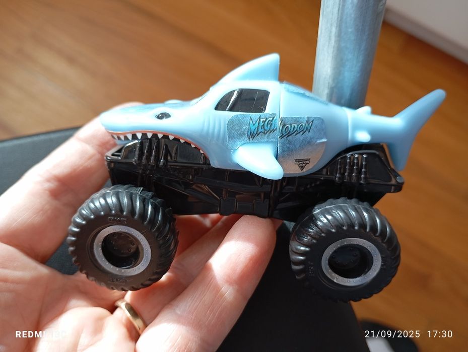 10 miniaturas de carros/carro tubarão