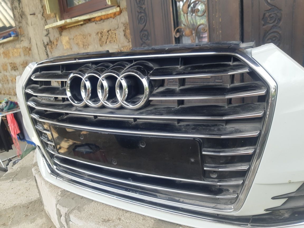 Бампер audi A6 C7