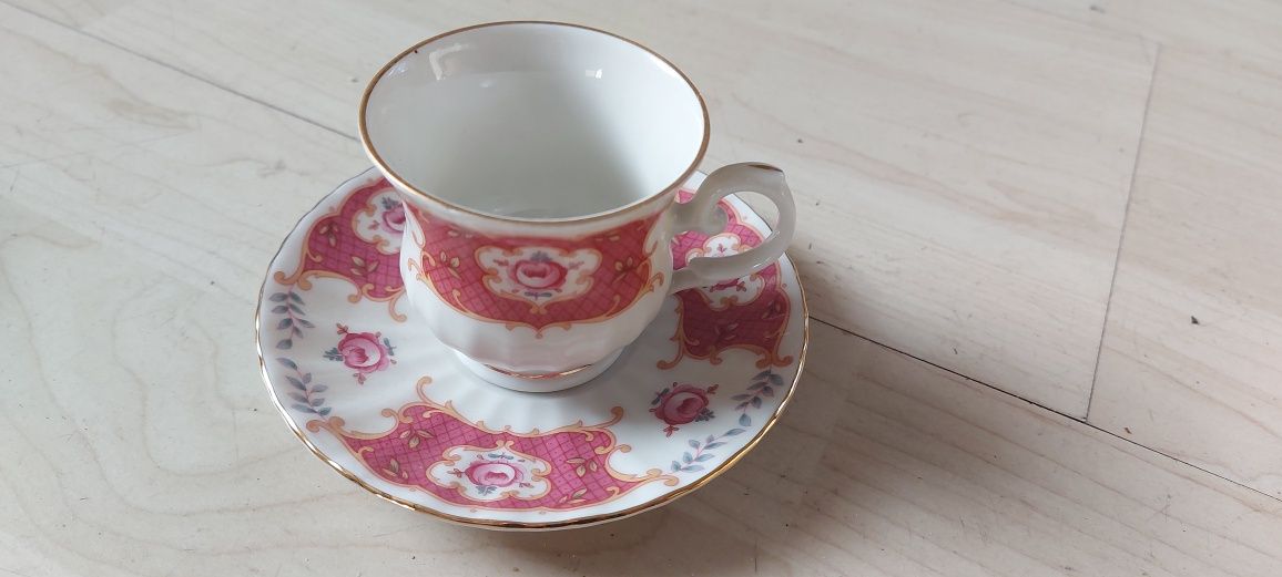 Zastawą stołowa porcelana waza kryształ filiżanki unikaty Chodzież