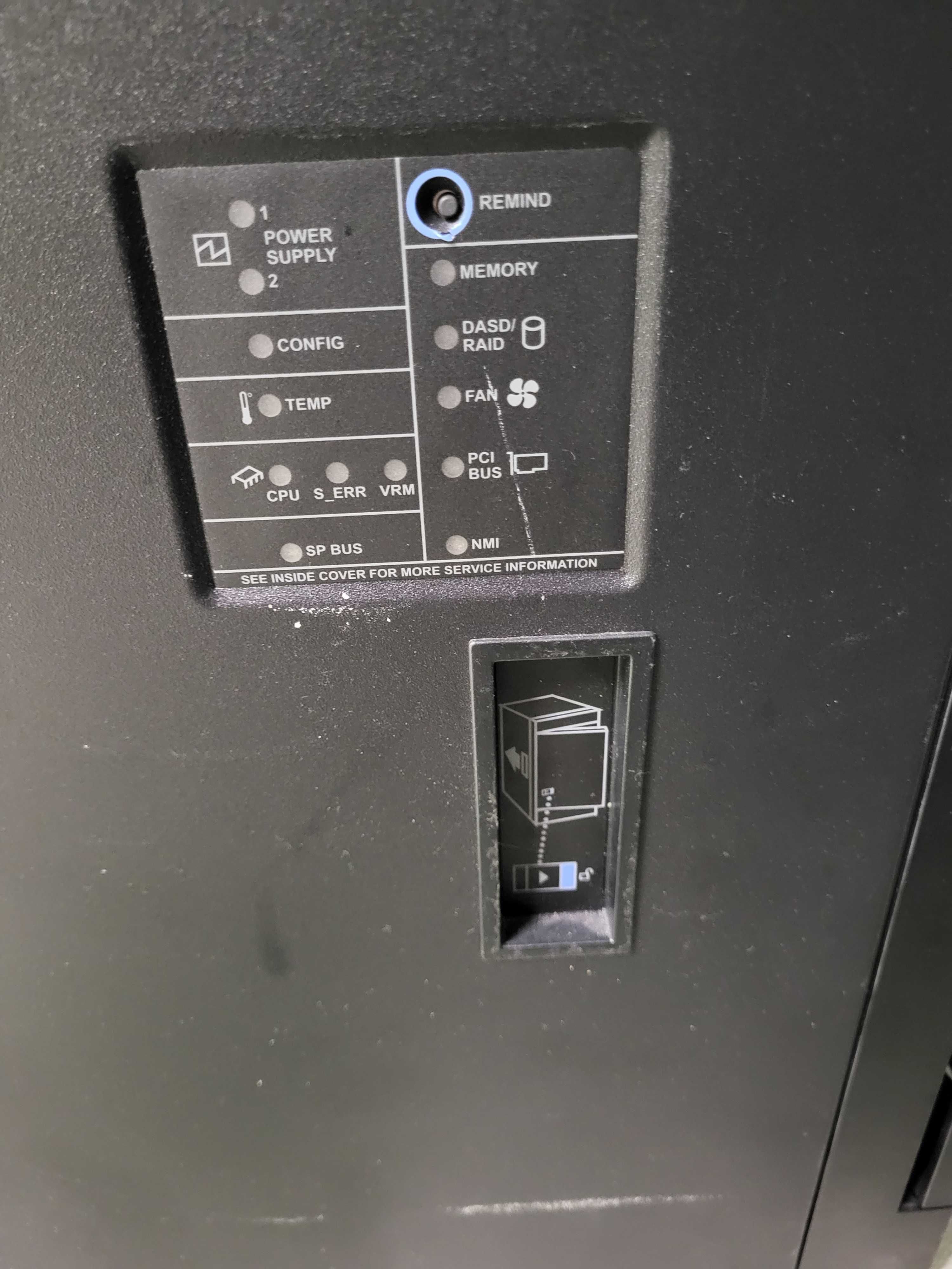I B M Serwer stacjonarny- eServer xSeries 236