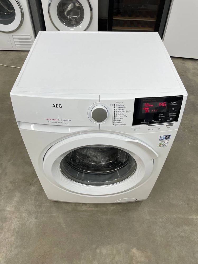 Стан нової Пральна машина AEG 6000 series модель L6FER844G