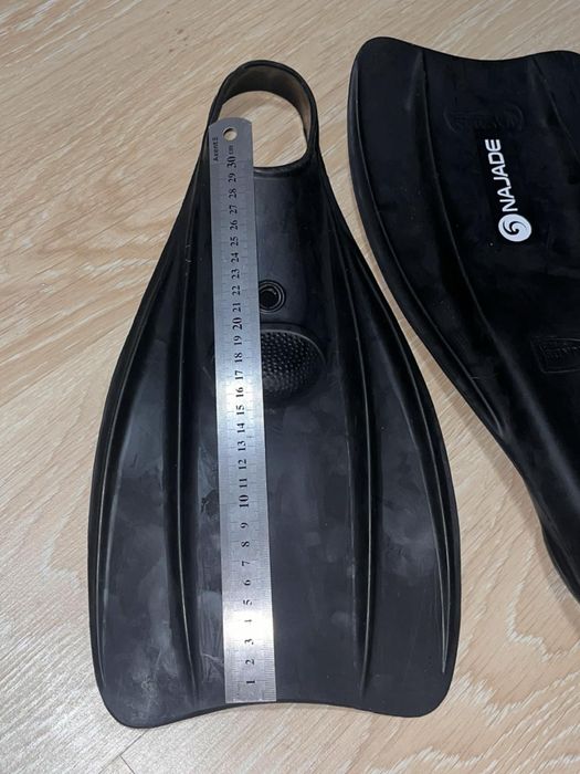 Продам ласти Najade нові з трубкою і носочками розмір 2