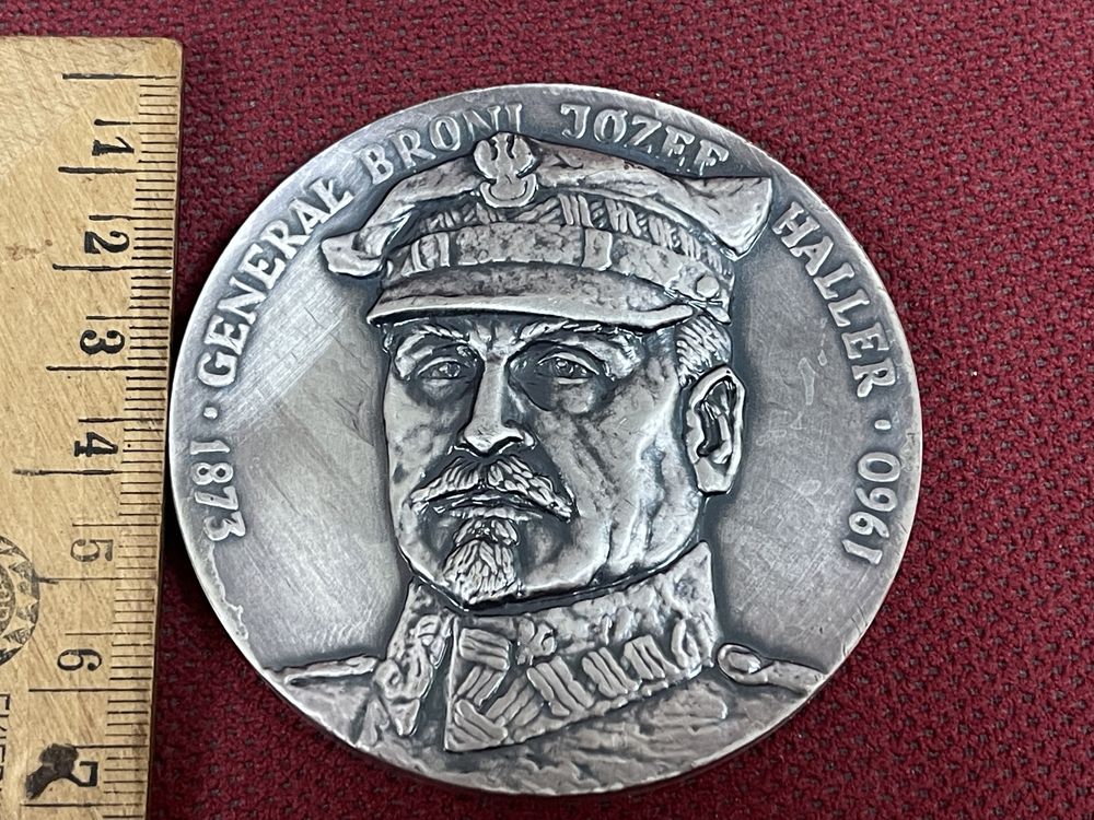 Medal Generał Broni Józef Haller