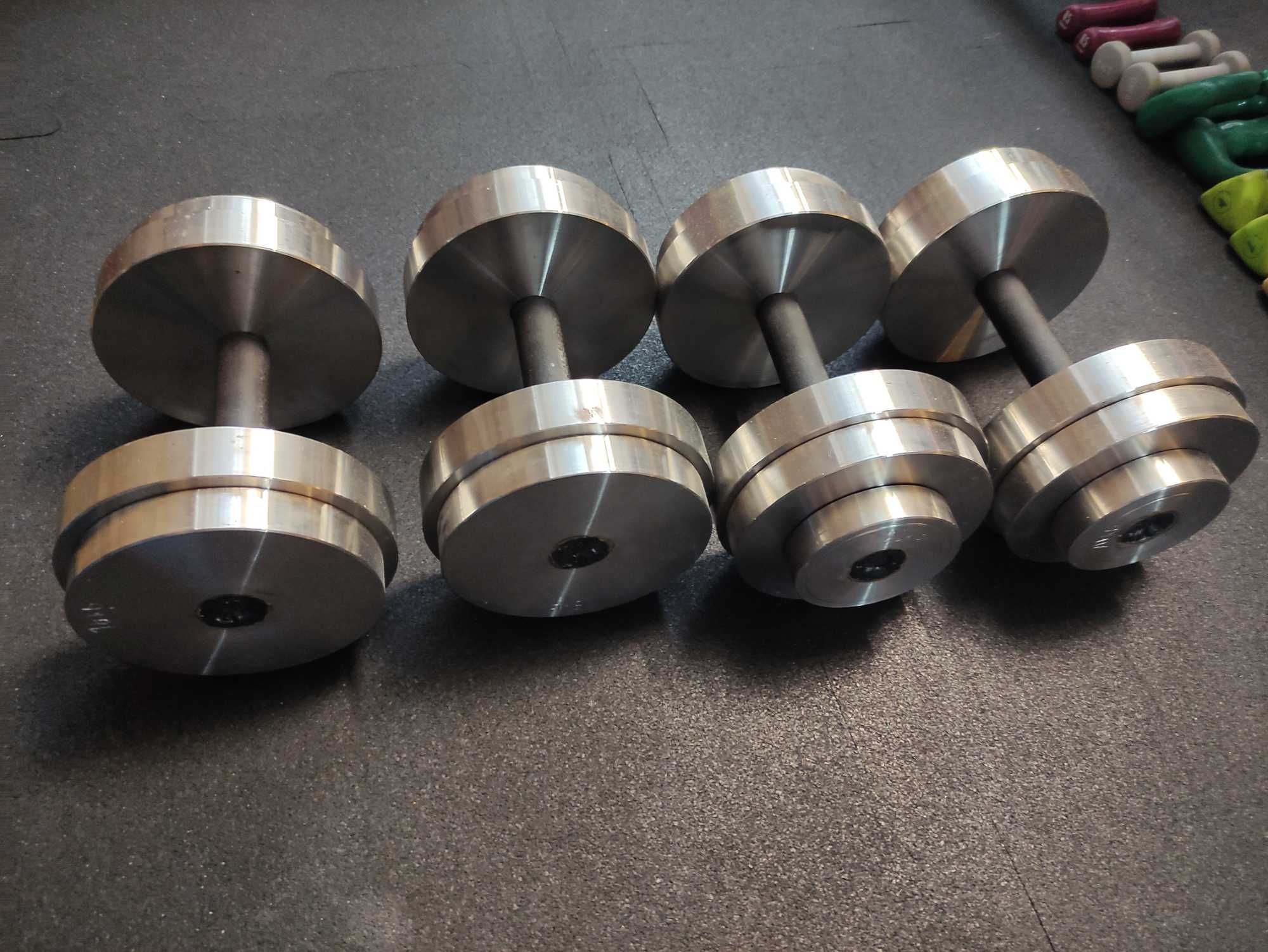 Hantle na stałe solidne metalowe 2x20kg i 2x18kg