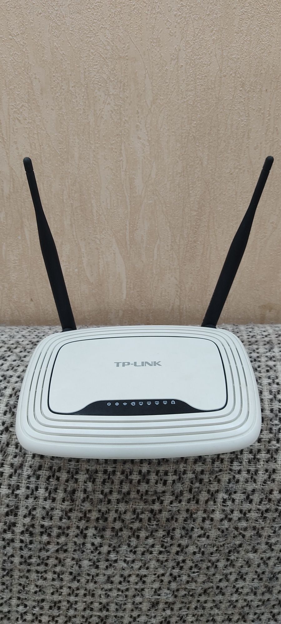 Роутер TP-LINK TL-WR841N