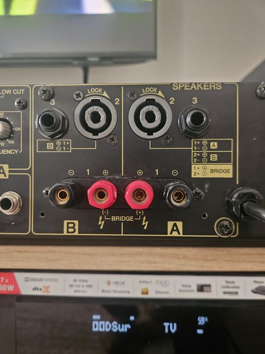 Amplificador de Potência Yamaha P2500S – Bom Estado