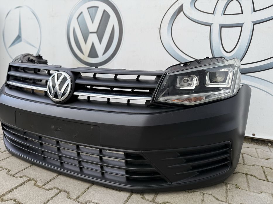 Бампер передній (фара ліхтар )VW Caddy Кадді 2K5 15-20р. шрот