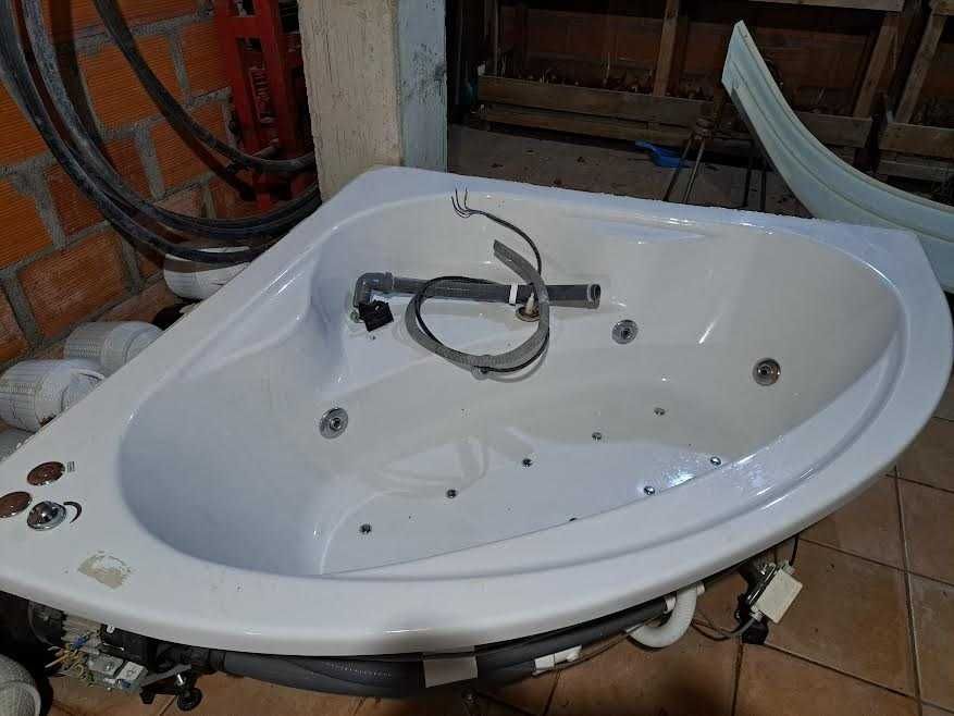 Banheira hidromassagem jacuzzi