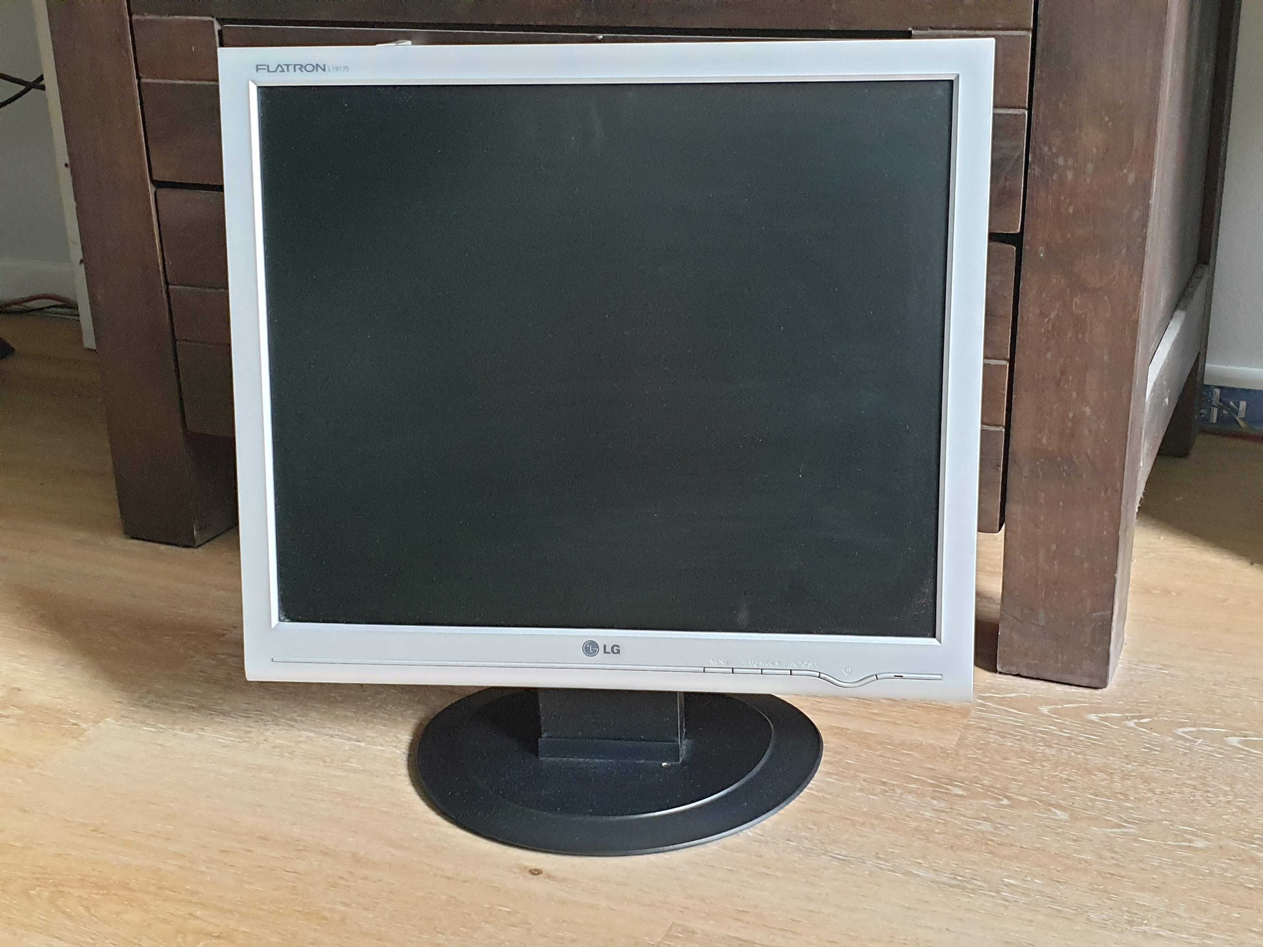 Monitor LG Flatron L1917S 19"