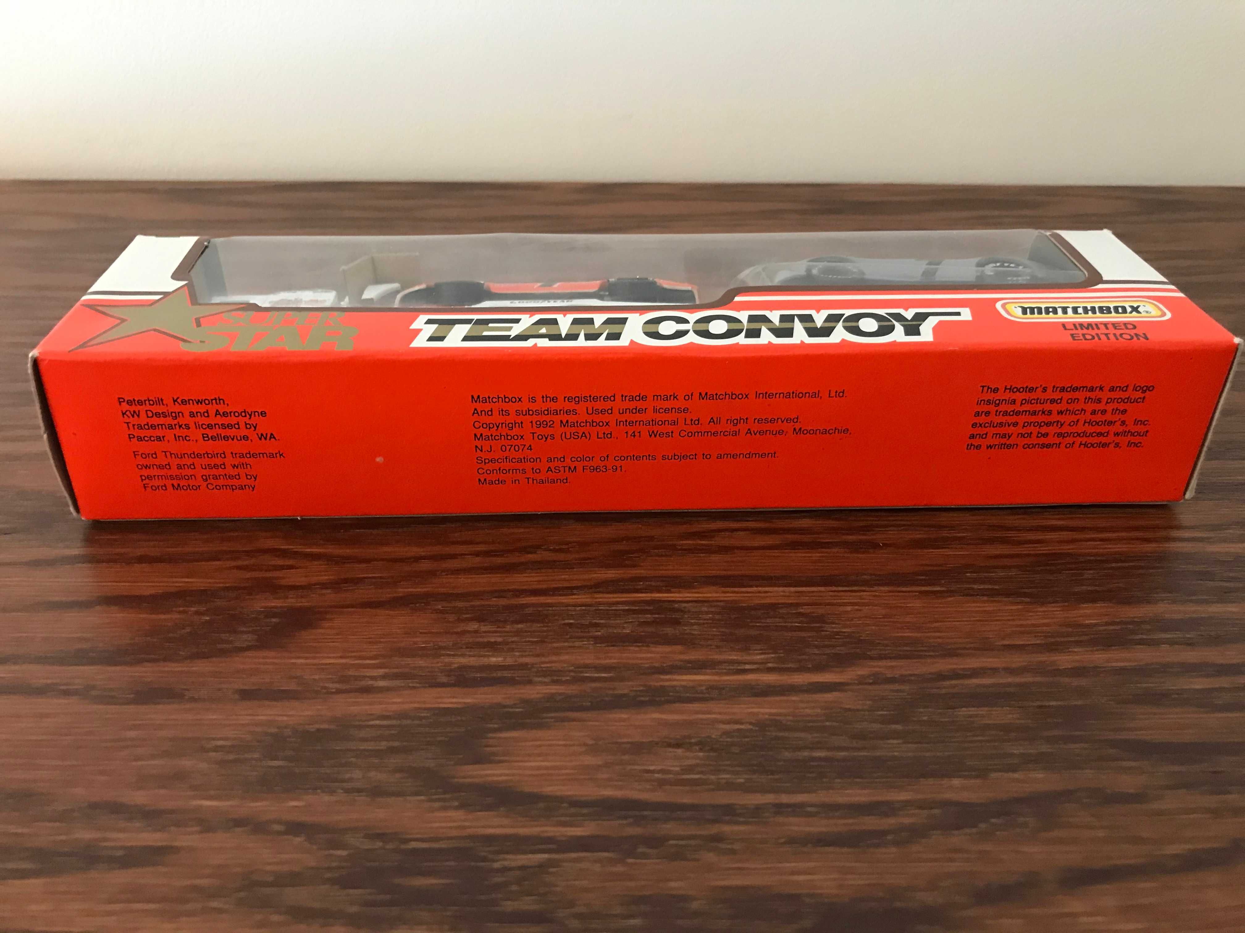 matchbox resorak limited edition team convoy hooters 7 Alan Kulwicki