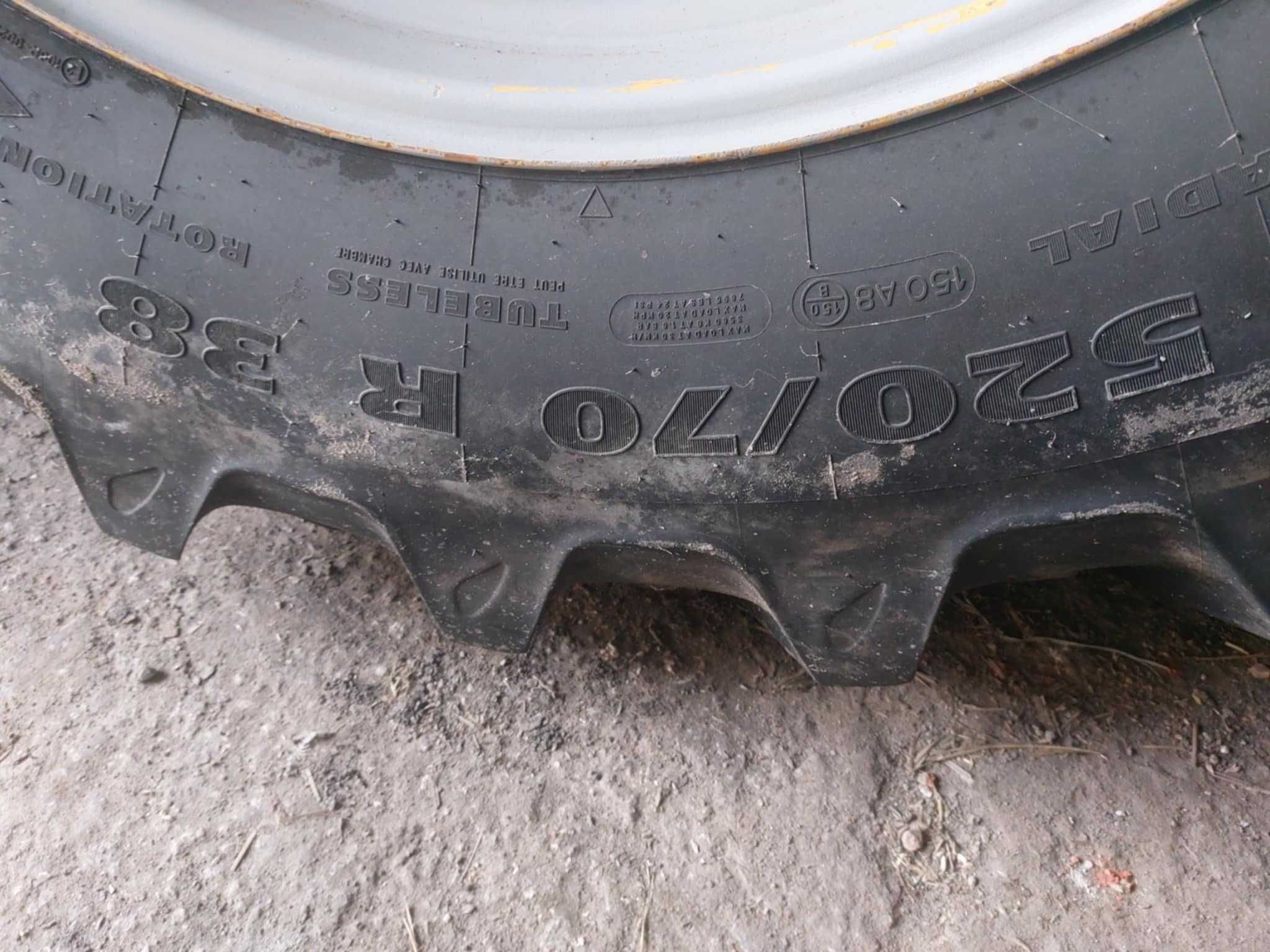 Opony rolnicze z felgami 2 sztuki bliźniaki 520/70R38 Kleber Fitker