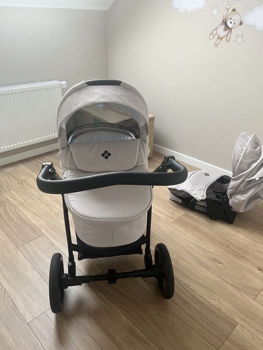 Bebetto Vulcano + fotelik Cybex