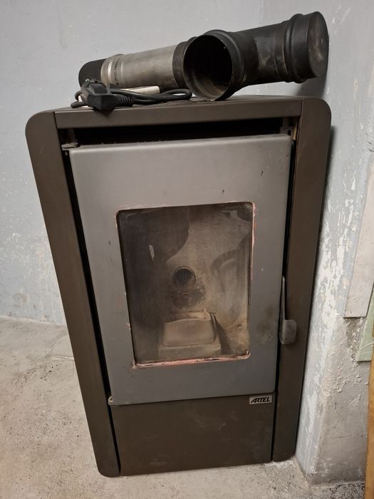 Piec kominek na pellet Artel Petit  z nadmuchem