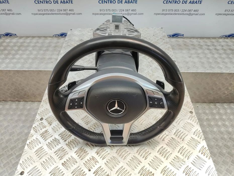 Volante Completo Flat Bottom em Pele Perfurada Original Mercedes Benz Class C W204 AMG Facelift Patilhas Multifunções