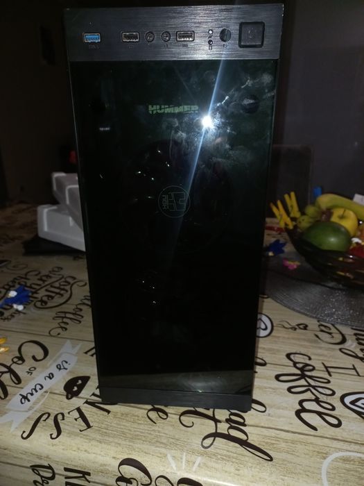 Pc gaming  hummer em bom estado
