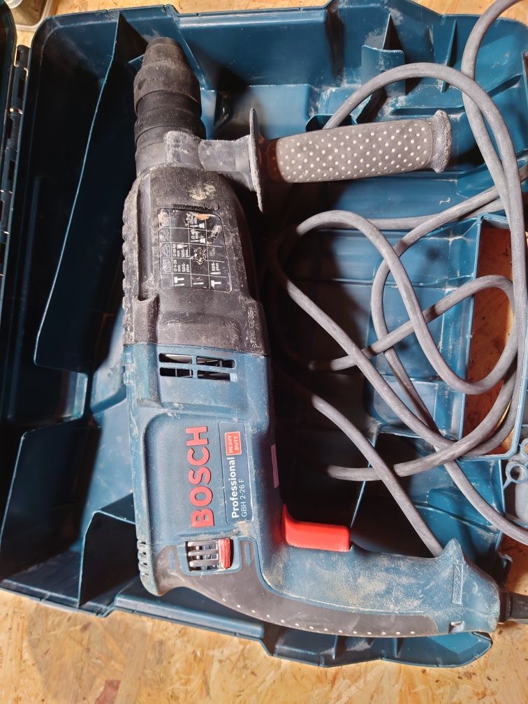 Młot udarowy Bosch 3611ba4000