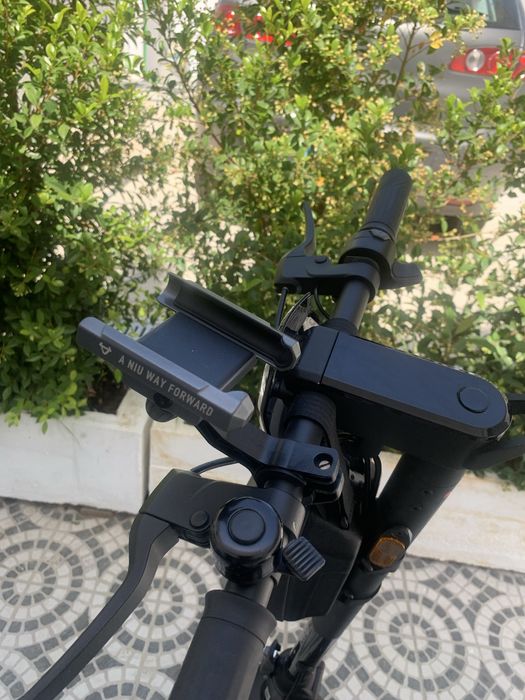 Niu kqi3 PRO como nova