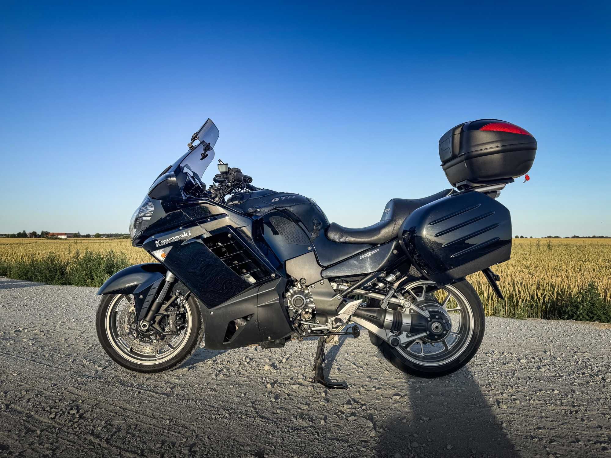 Kawasaki GTR 1400 - full doposażenie
