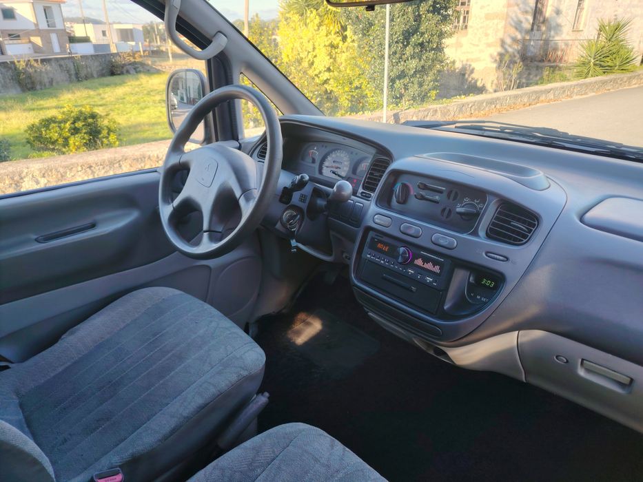 Mitsubishi L400 2.5 TD