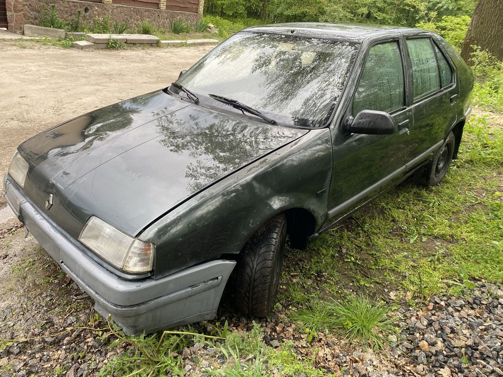 Renault 19 1991 року