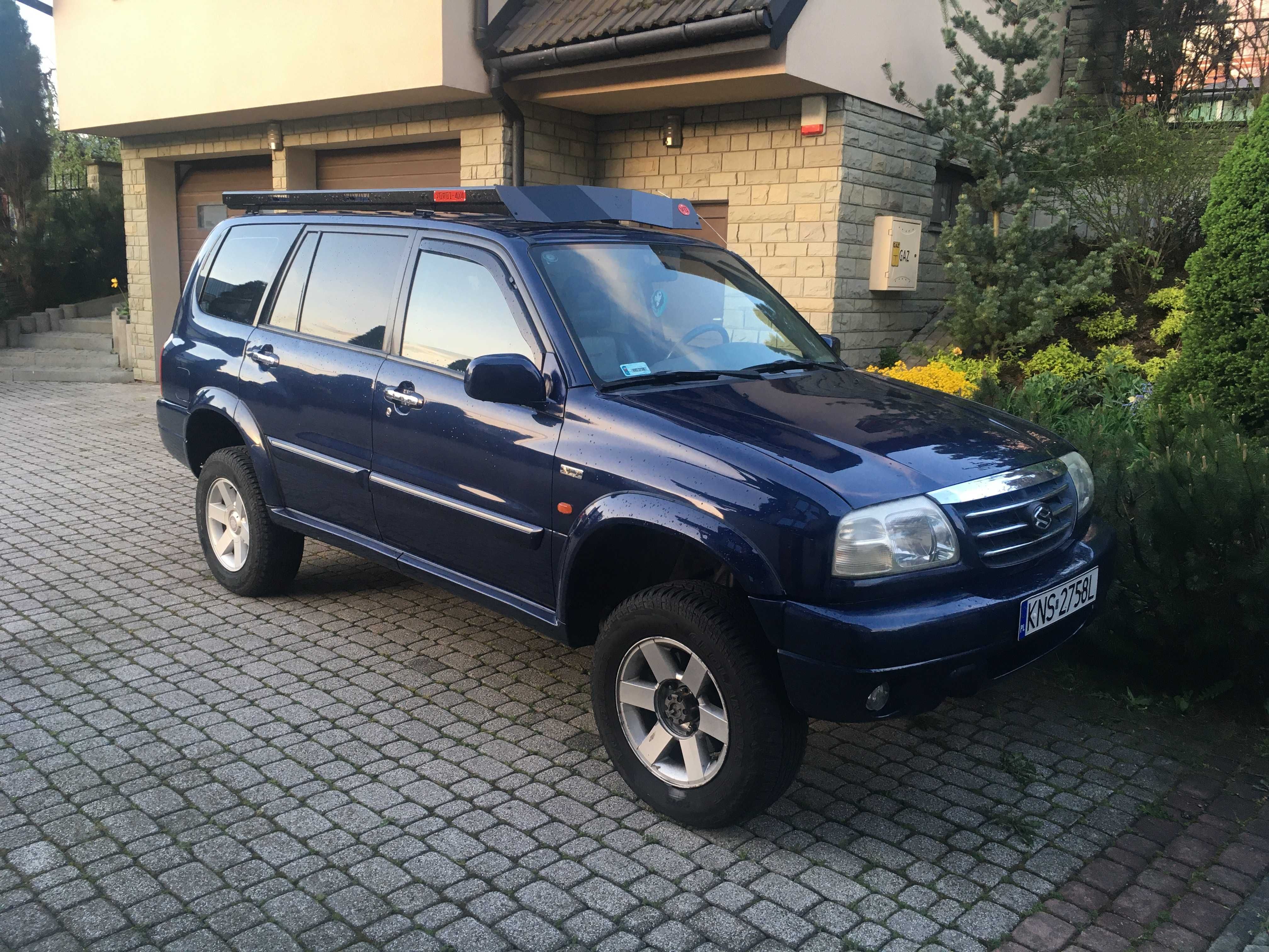 Opony Yokohama Geolandar AT 225/70 R16 G015 z felgami Grand Vitara xl7