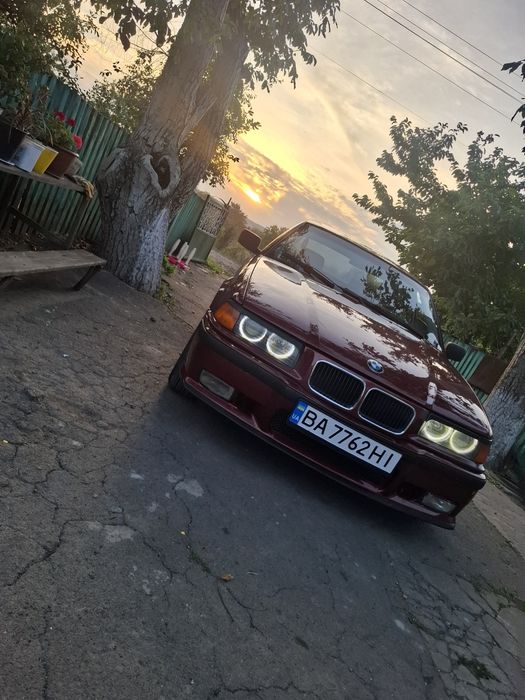 Продам BMW 316..