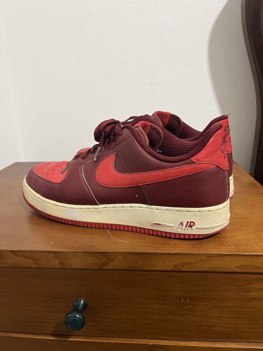 Nike Air Force 1 Red