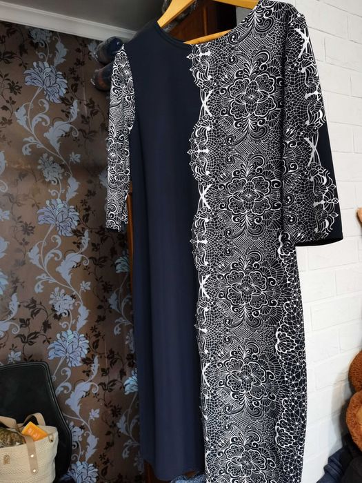 Плаття в гарному стані розмір 52