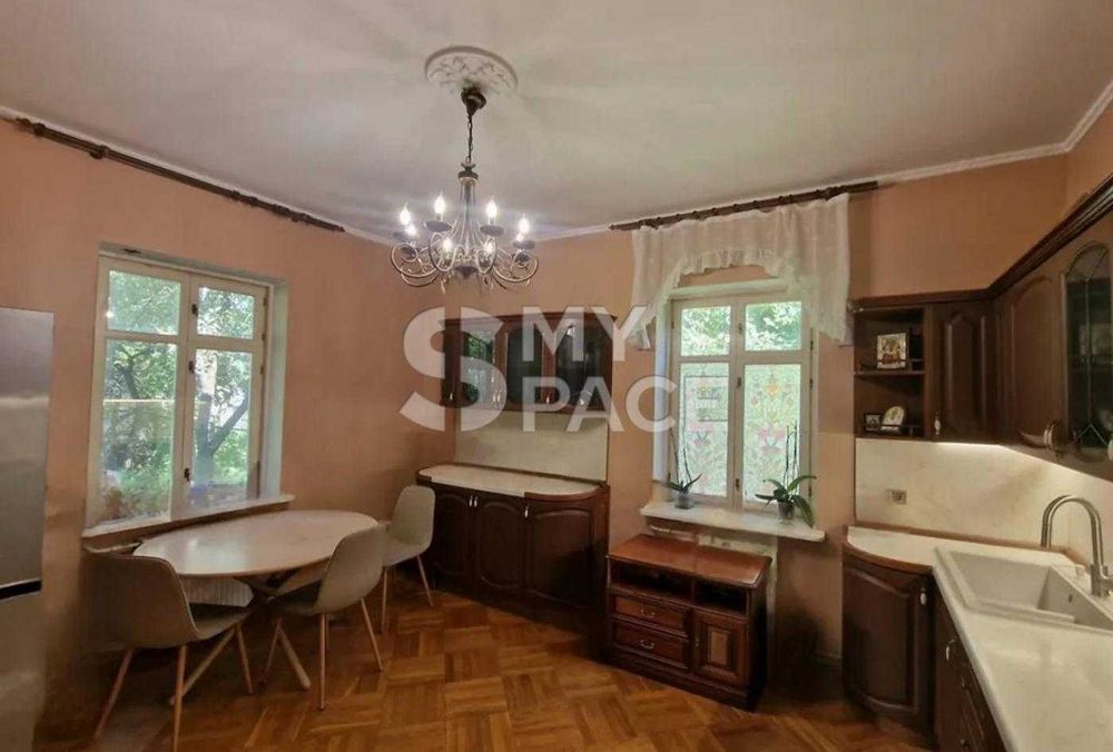 ТЕРМІНОВО!ТОРГ!Будинок в Києві,Куренівка,Подільський район,Теліги