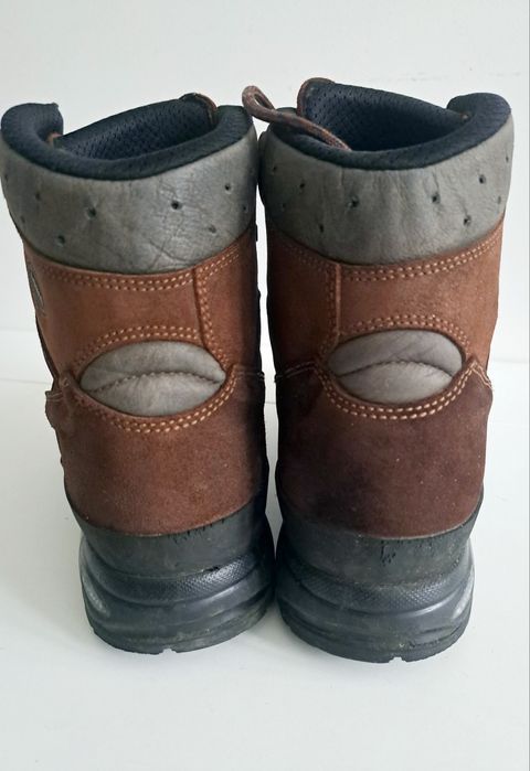 Skórzane buty górskie Lowa Arosa 44,5