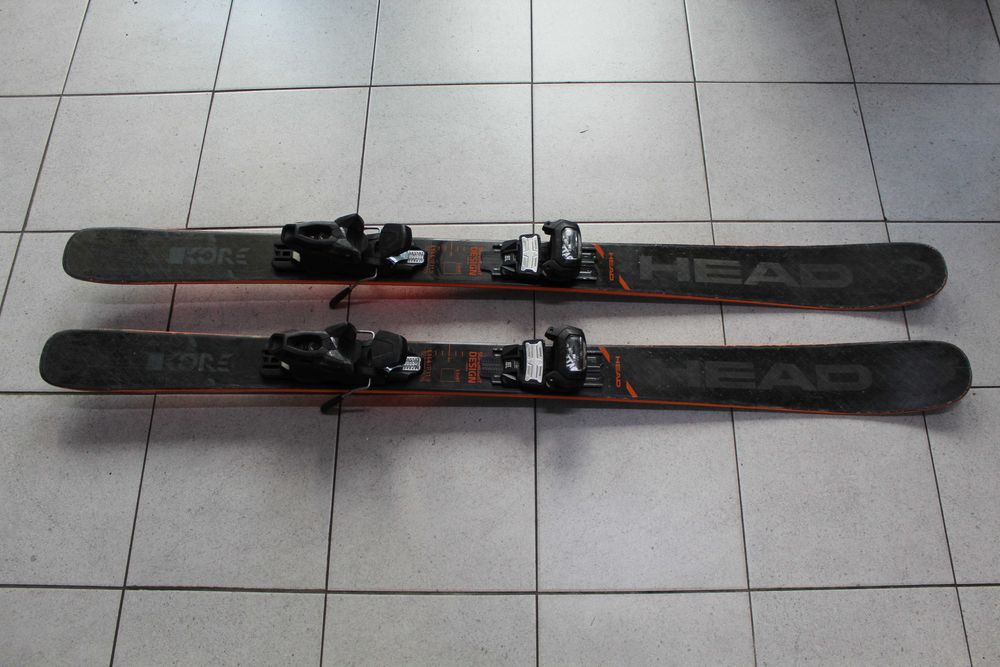 Narty freeride HEAD KORE 87 144 cm + wiązania Tyrolia