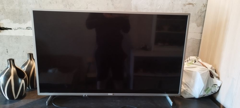SmartTV 4K 43