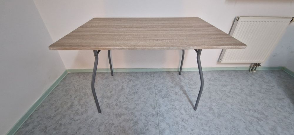 Stół metalowej nóżki blat z płyty