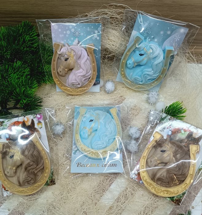 Новорічні подарунки з мила. Ручна робота