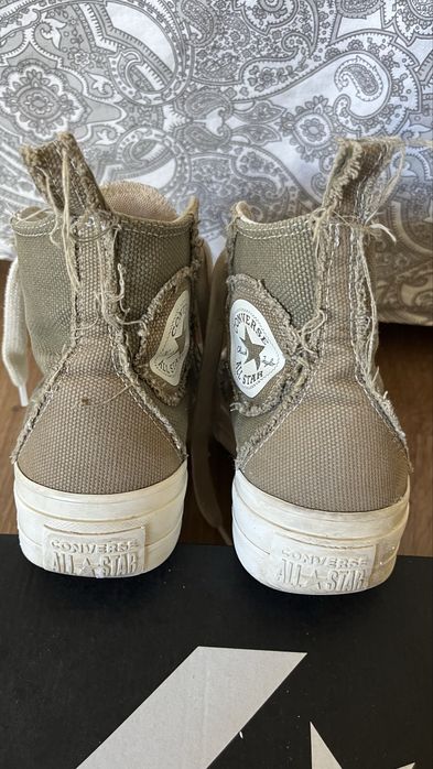 All Star Bota verde-tropa com pormenores